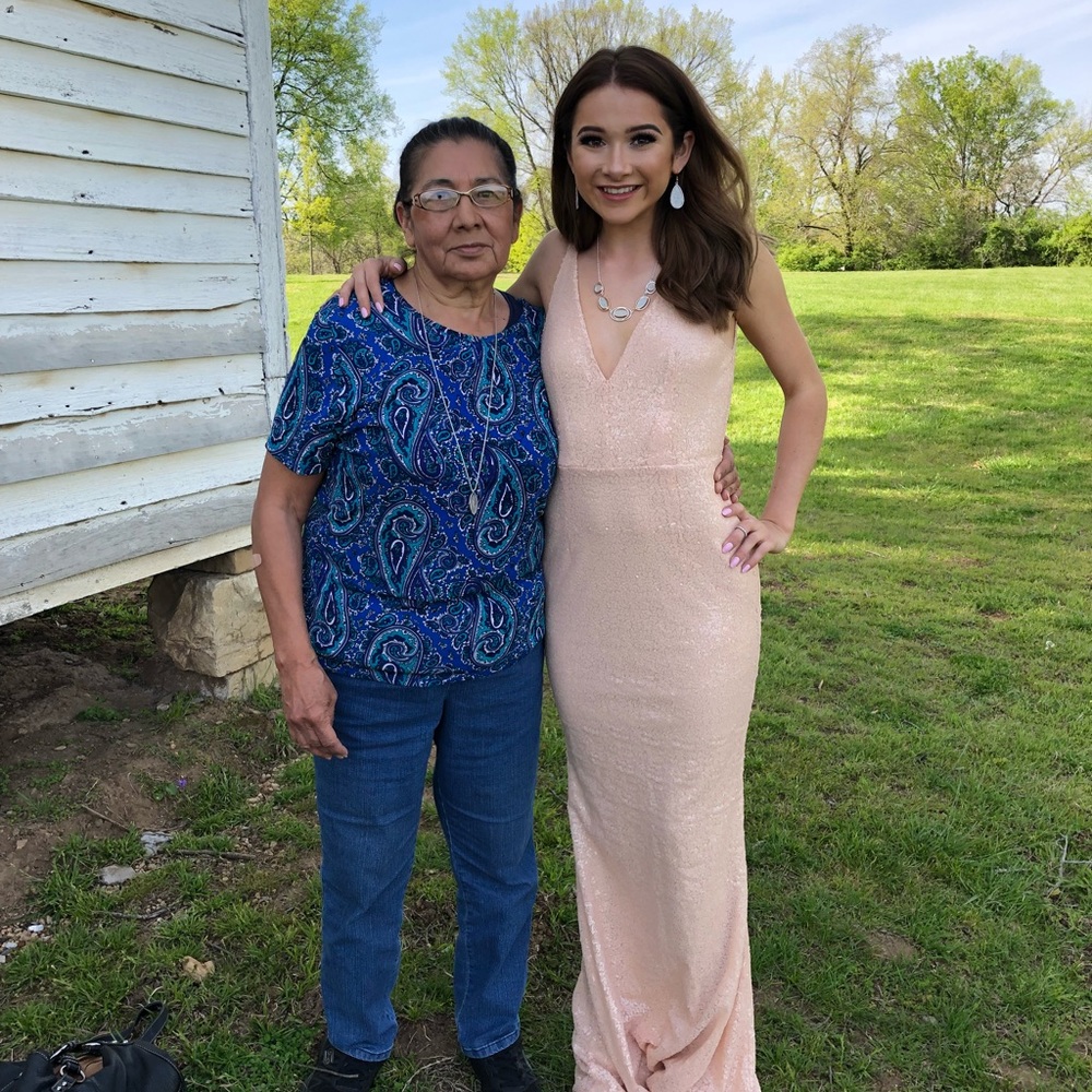 Prom dress - Picture 5 of 8